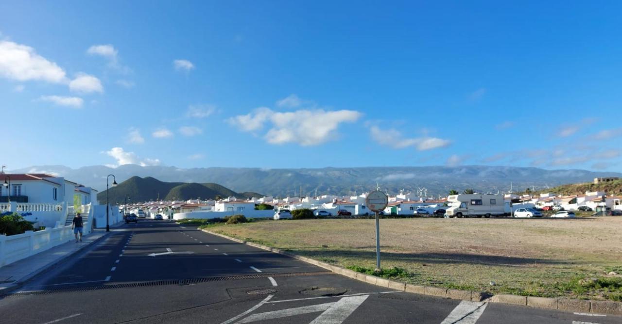 Abades Beach Houses By Apartamentos Estrella Del Norte المظهر الخارجي الصورة